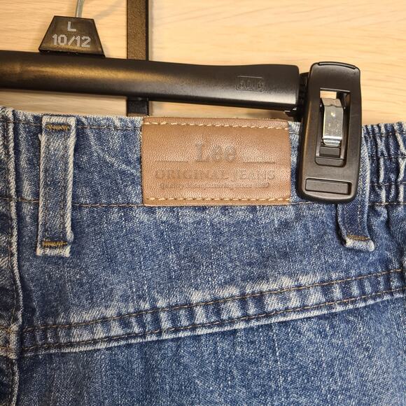 VTG Lee Jeans Womens 8P Short Medium Wash High Elastic Waist Taper Bareback - Picture 4 of 11